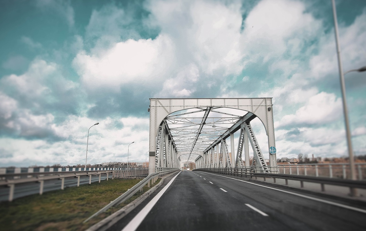 最新道路運(yùn)輸管理?xiàng)l例重塑行業(yè)生態(tài)，推動(dòng)高質(zhì)量發(fā)展