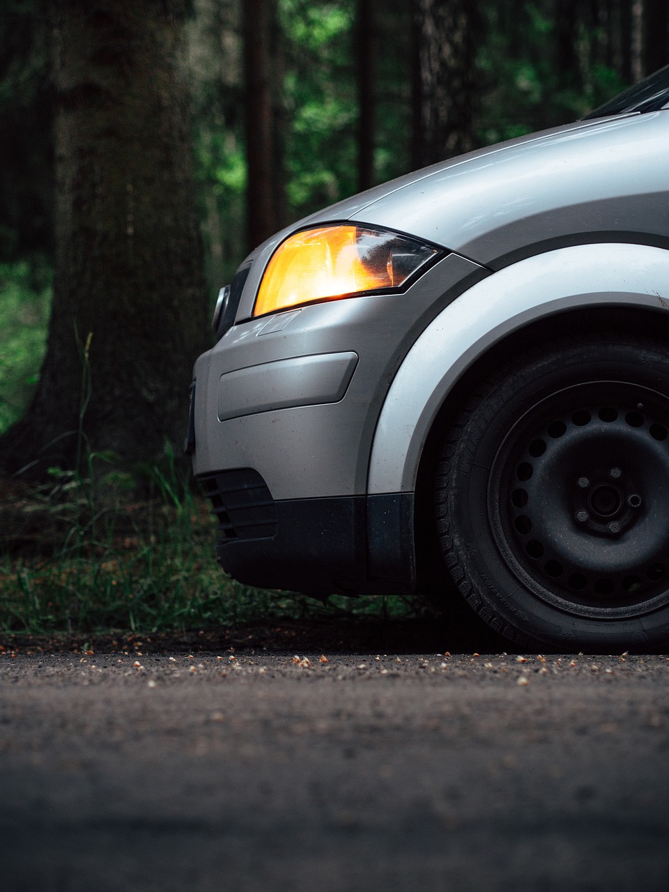 路虎發(fā)現(xiàn)神行最新降價(jià)優(yōu)惠，豪華與實(shí)力的完美結(jié)合！