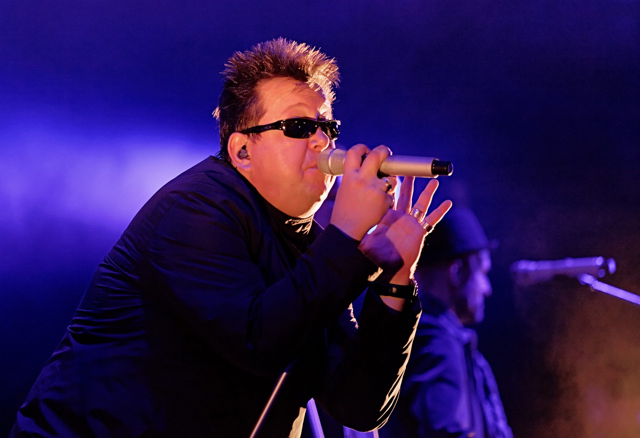 王子邱勝翊，音樂影視雙棲發(fā)展的璀璨新星最新消息揭秘