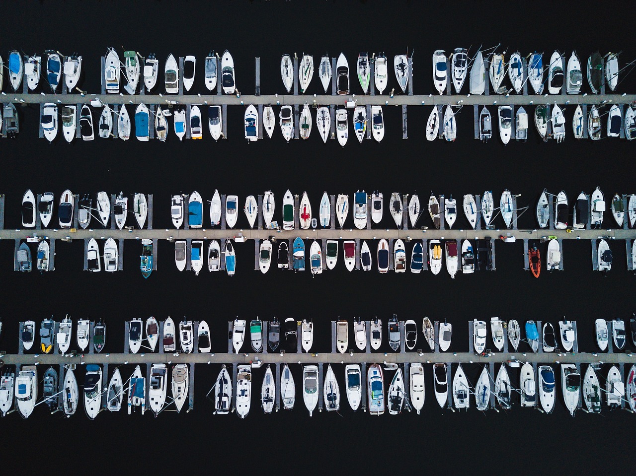 深度解析，益招制勝童鳴最新微博動態(tài)與洞察