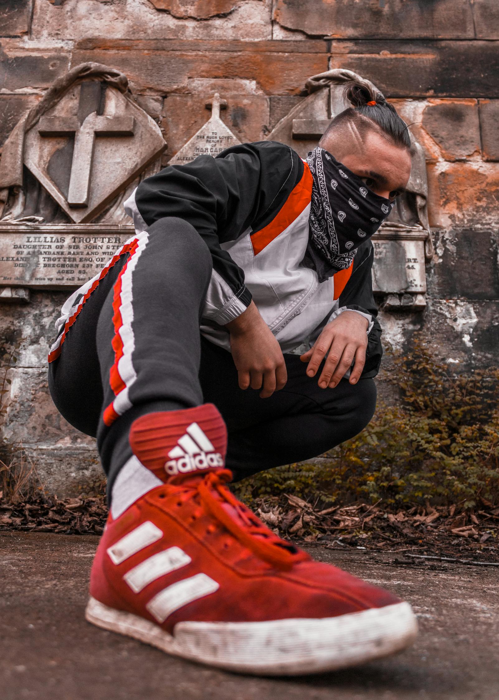 倪妮最新街拍生活照，時尚與自然的和諧交融