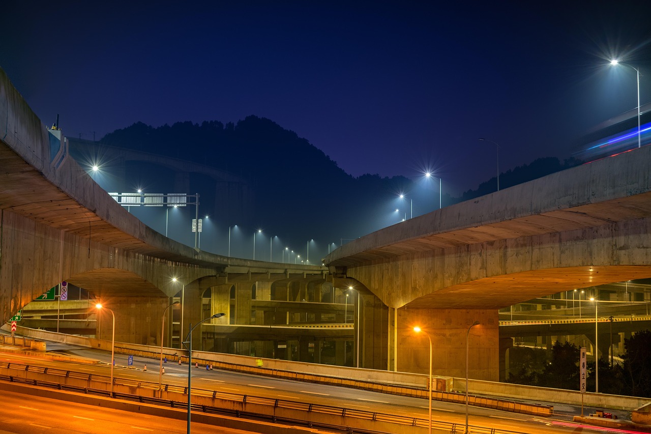 G8515高速公路最新動態(tài)揭秘，建設(shè)進展、路況信息及未來規(guī)劃一網(wǎng)打盡