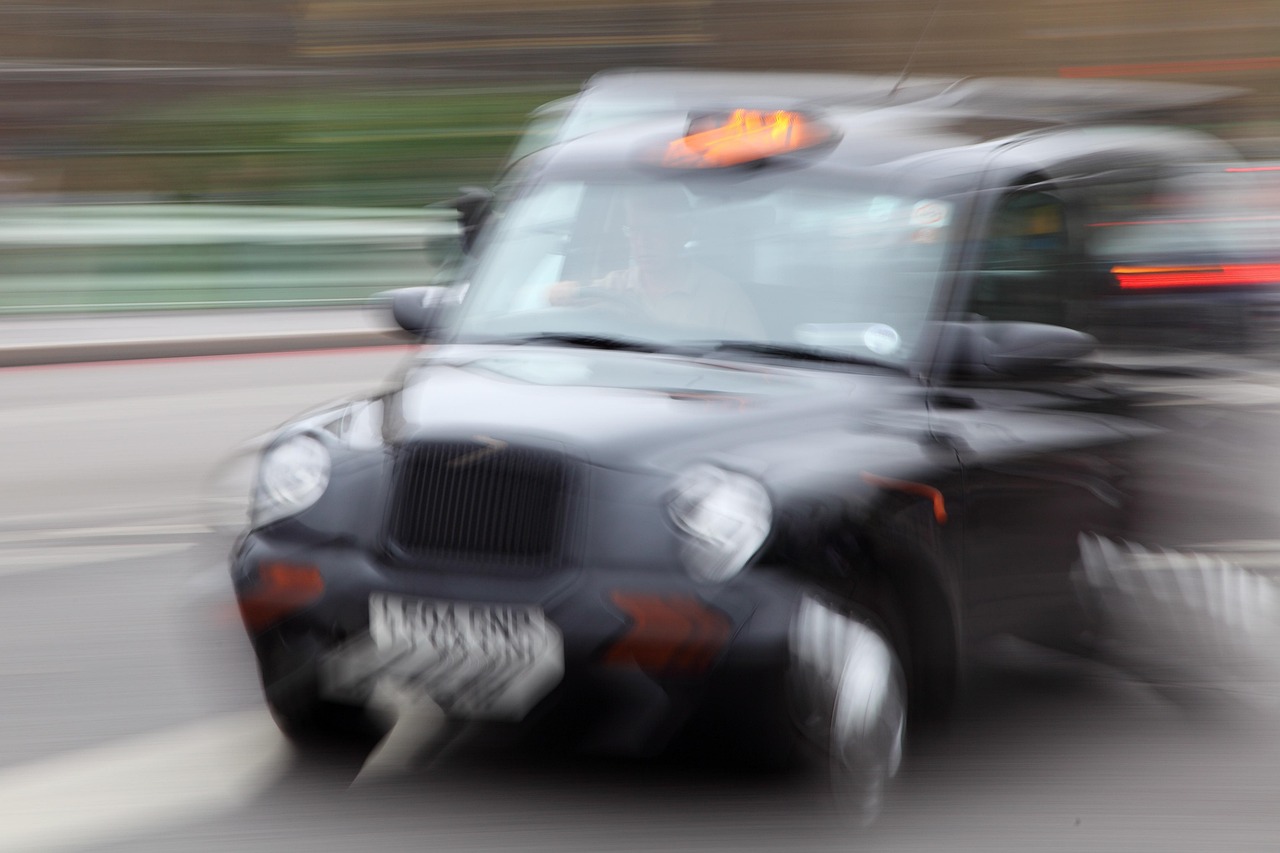 鄭州車輛限牌最新動態(tài)，政策調(diào)整引發(fā)市場反應(yīng)