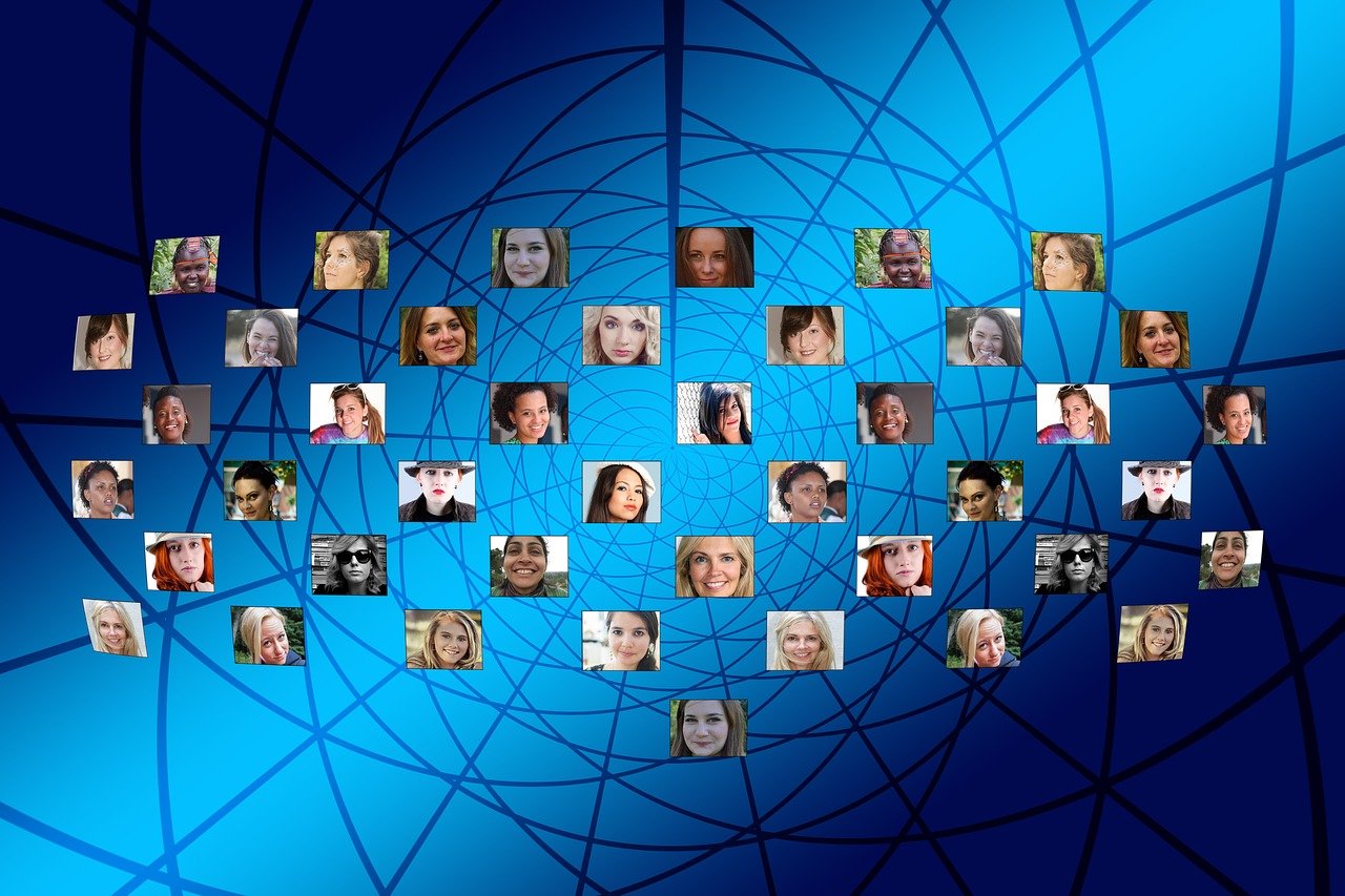 新聞深喉嚨最新一期聚焦時(shí)事熱點(diǎn)，深度挖掘社會(huì)焦點(diǎn)