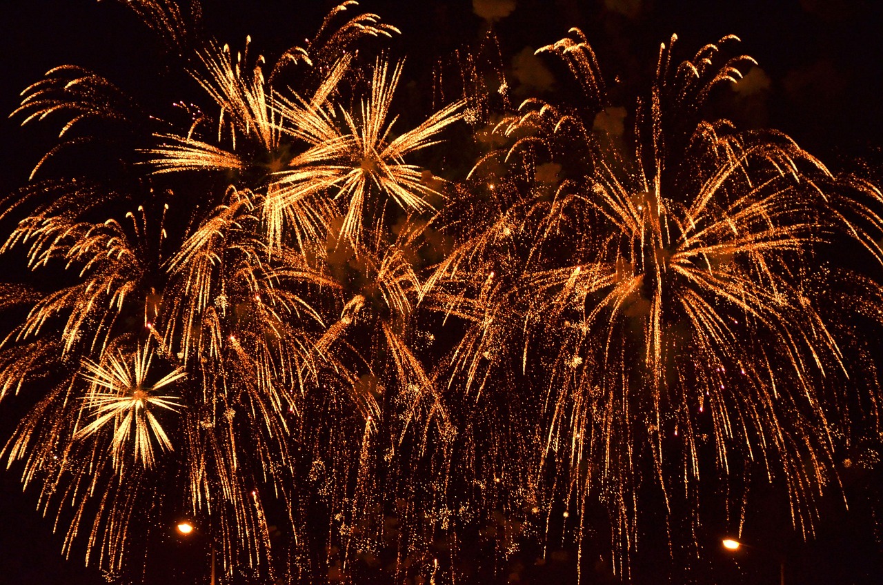 石梅山莊三期最新價(jià)格揭秘，市場(chǎng)動(dòng)態(tài)與深度分析