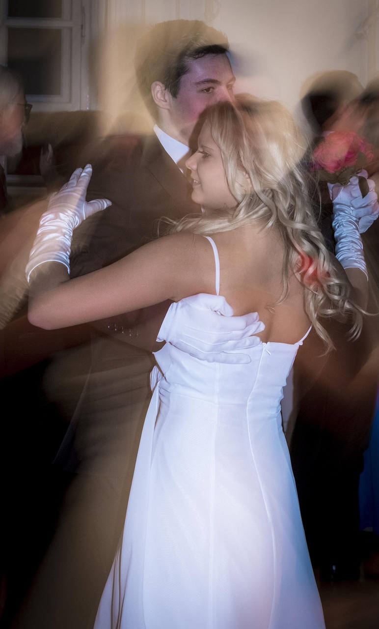 亳州小三被打事件最新進(jìn)展揭秘，后續(xù)動態(tài)引人關(guān)注