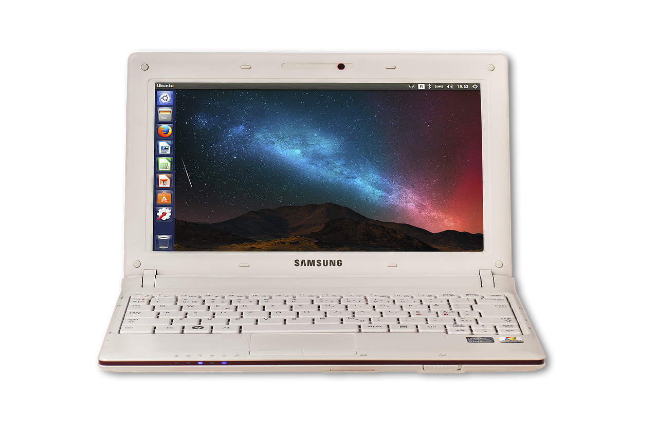 三星筆記本最新款2017，技術(shù)與設(shè)計(jì)的完美融合亮相市場(chǎng)！