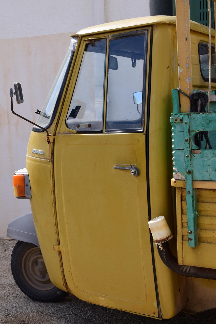 爽瑪電動三輪車最新款，科技與舒適的完美融合