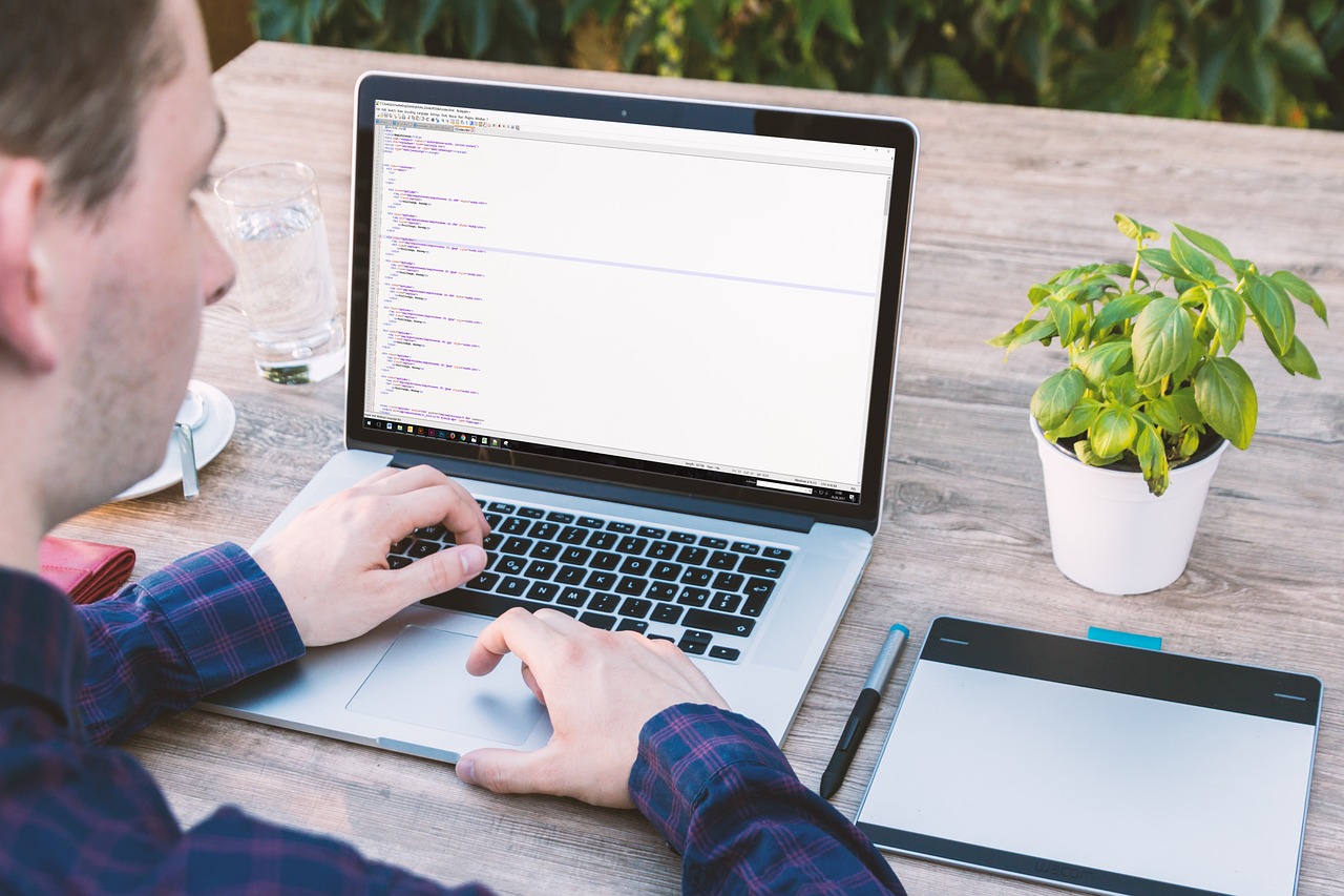 榮耀V8進(jìn)灰問(wèn)題最新進(jìn)展更新