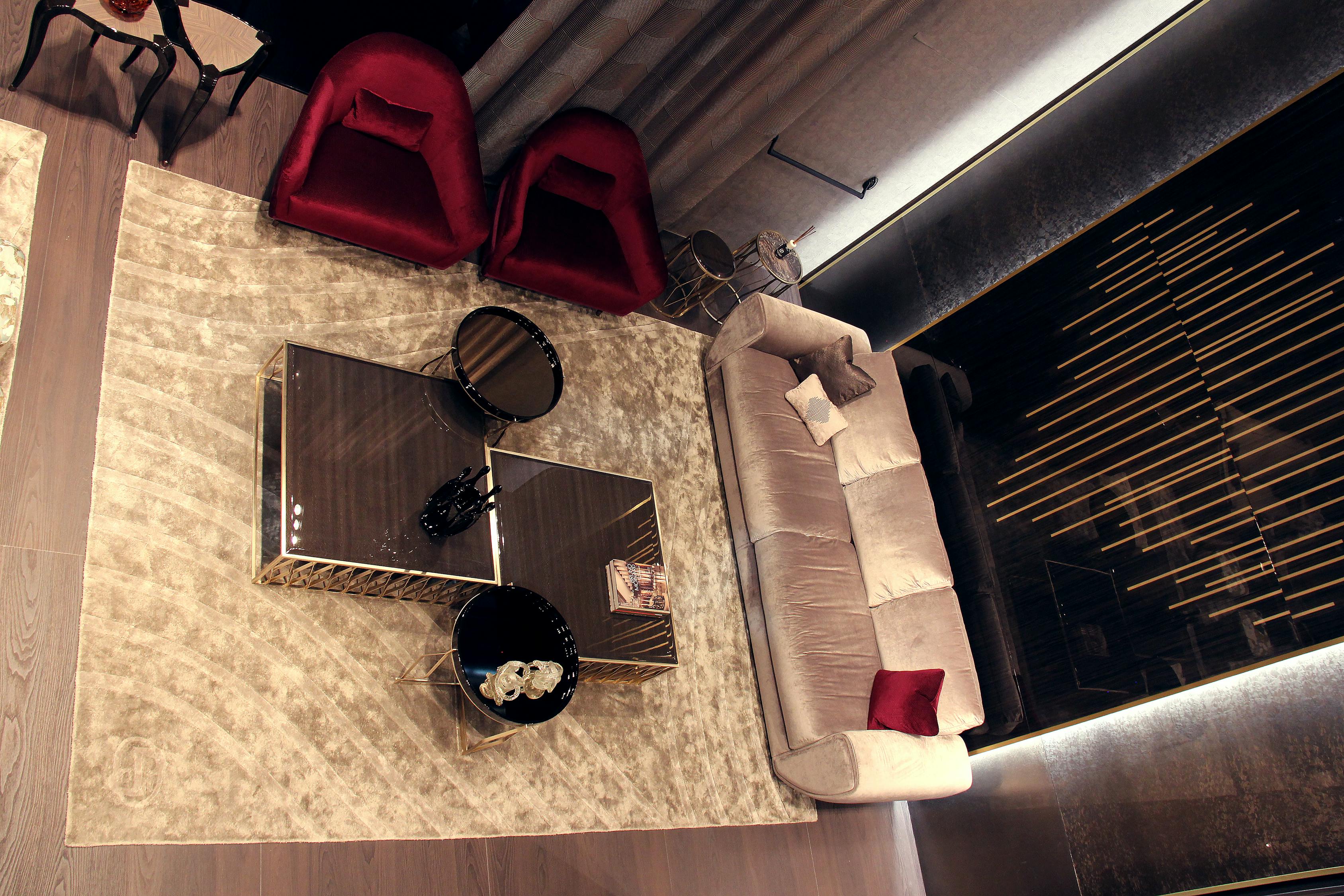 對(duì)酒當(dāng)歌 第3頁(yè)