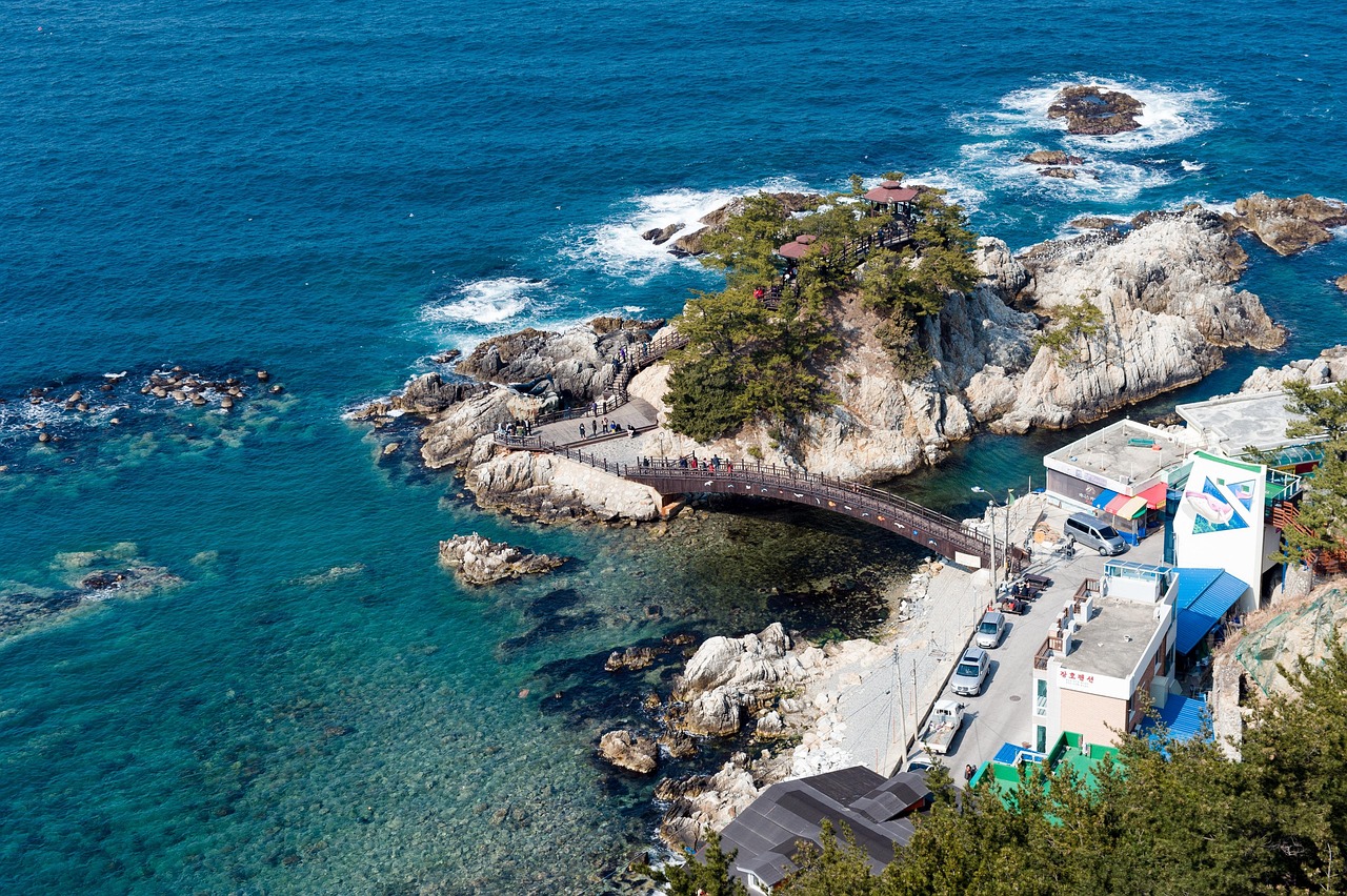 東海局勢最新動態(tài)，地緣政治復(fù)雜多變與海洋權(quán)益爭奪的緊張局勢更新